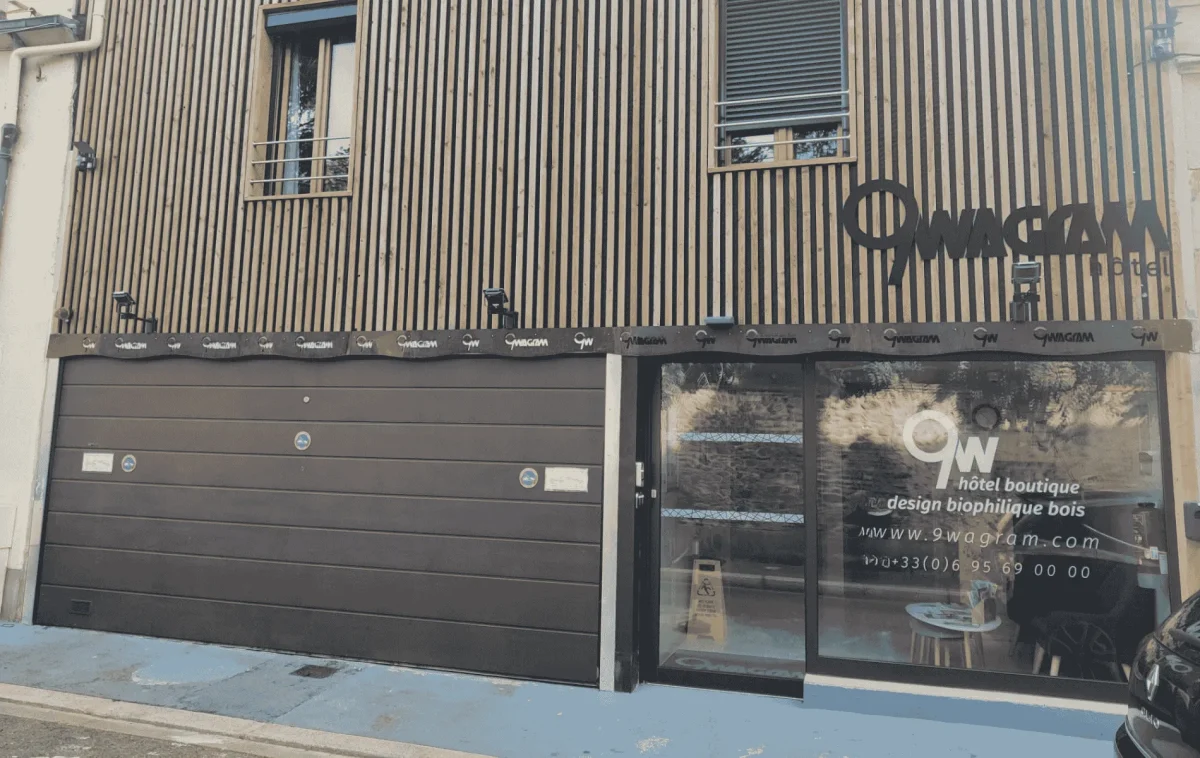 Parking hôtel privé au 9Wagram.